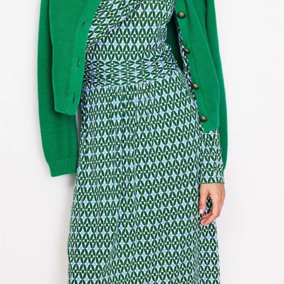 Boden Dresses & Skirts - Boden Amelie Long Sleeve Dress in Pine Diamond Trellis Size 6